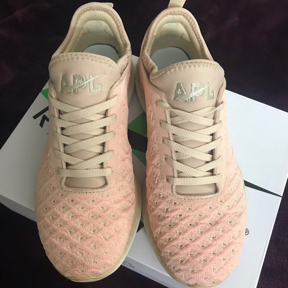 APL Techloom phantom wave in blush/cream